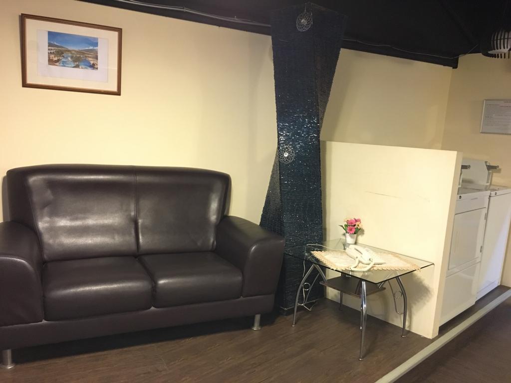 Daylight Hotel Джунхъ Екстериор снимка