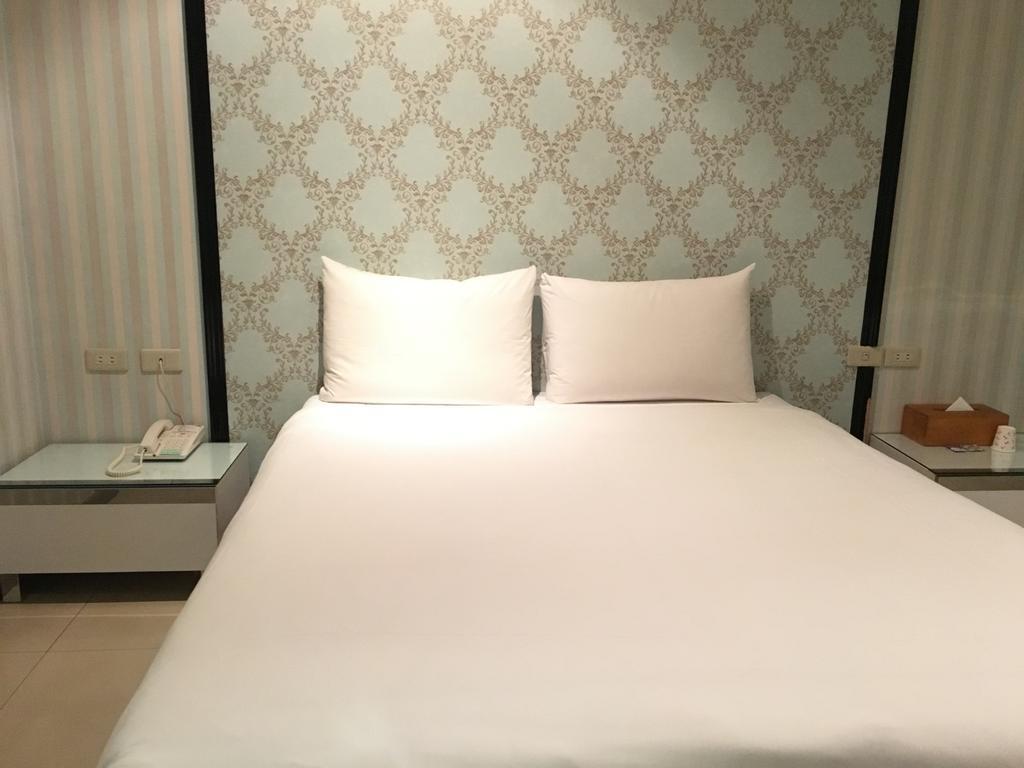 Daylight Hotel Джунхъ Екстериор снимка